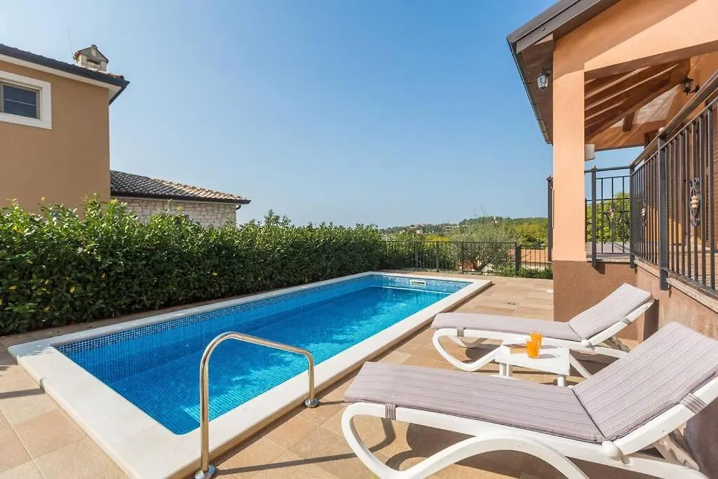 Villa Marina With Pool, Bbq & Parking Near Porec Jasenovica